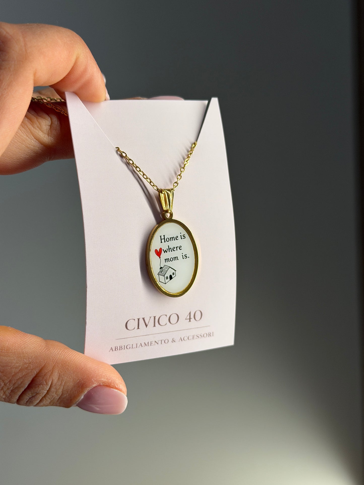 Collana “home Is where mom is”