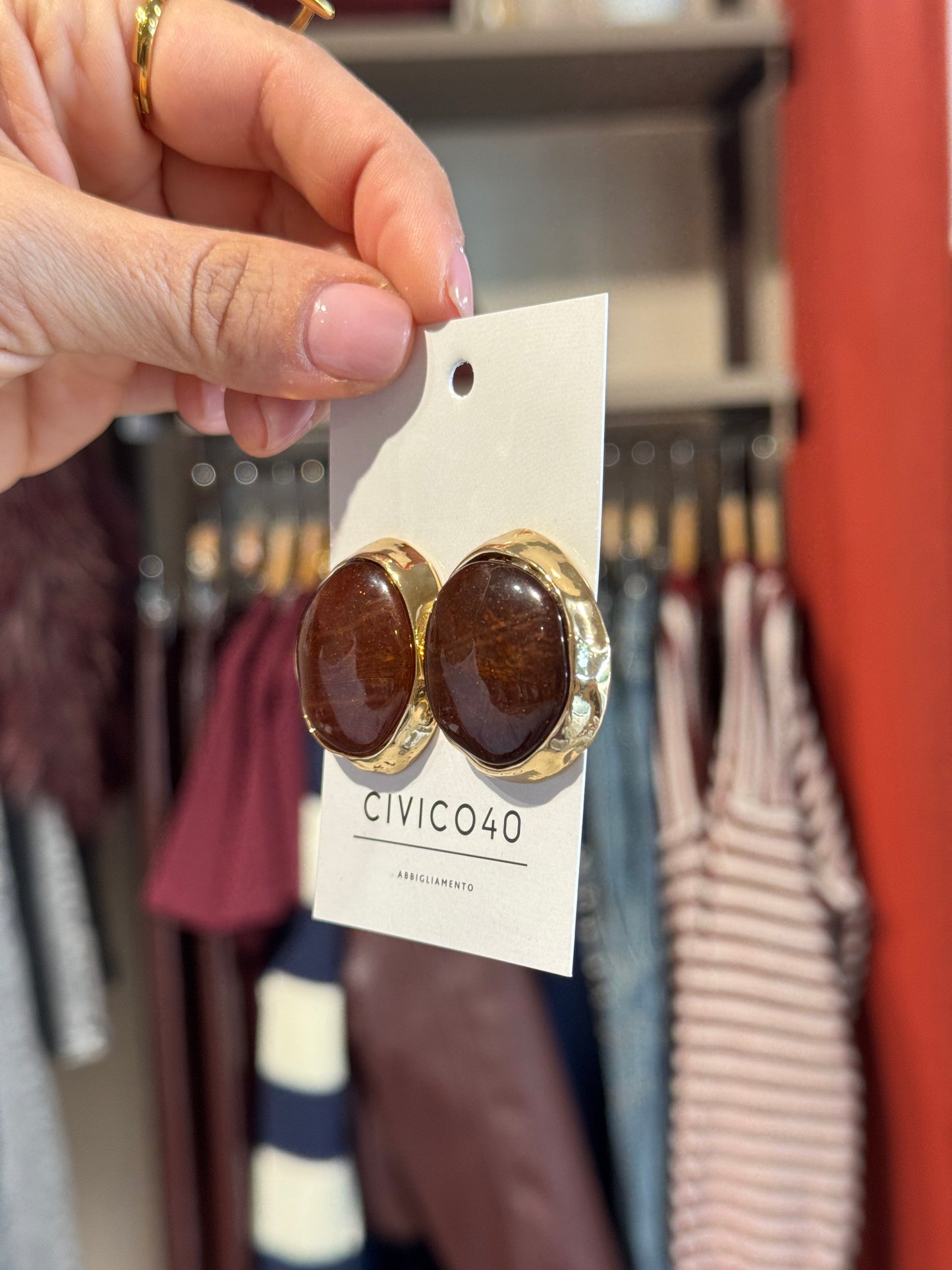 Orecchini marrone