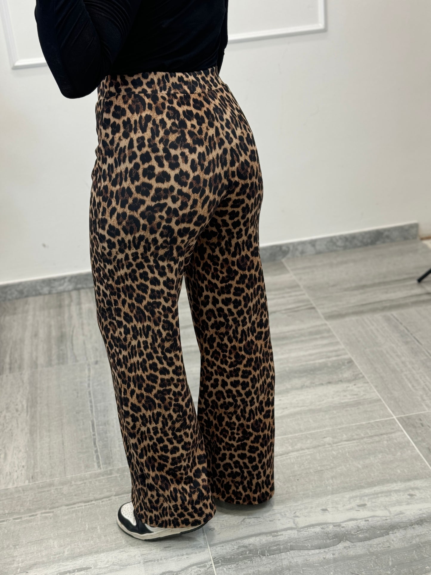 Pantalone Leo