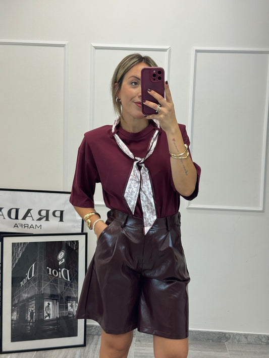 T-shirt foulard