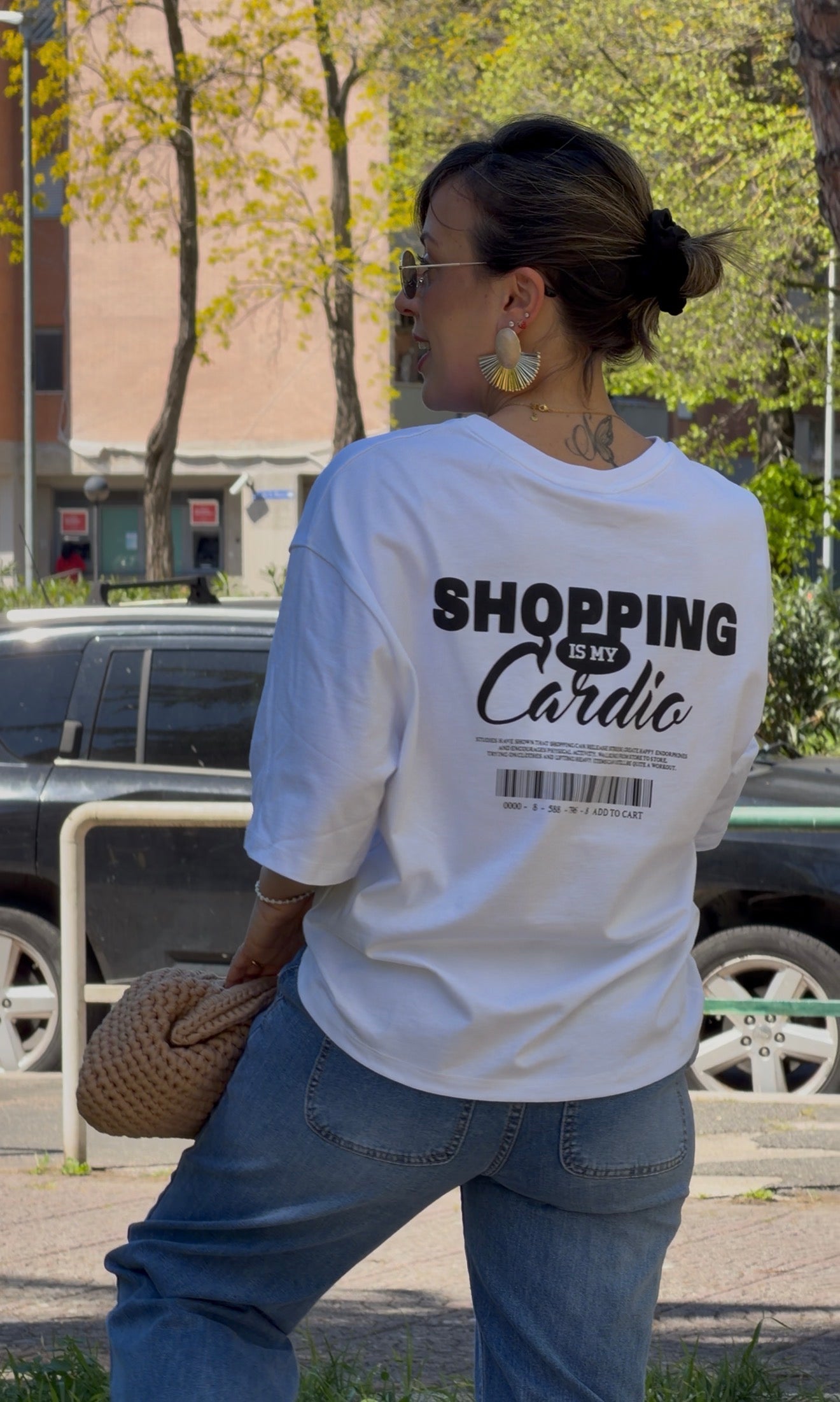 T-shirt “shopping is my cardio” lumina