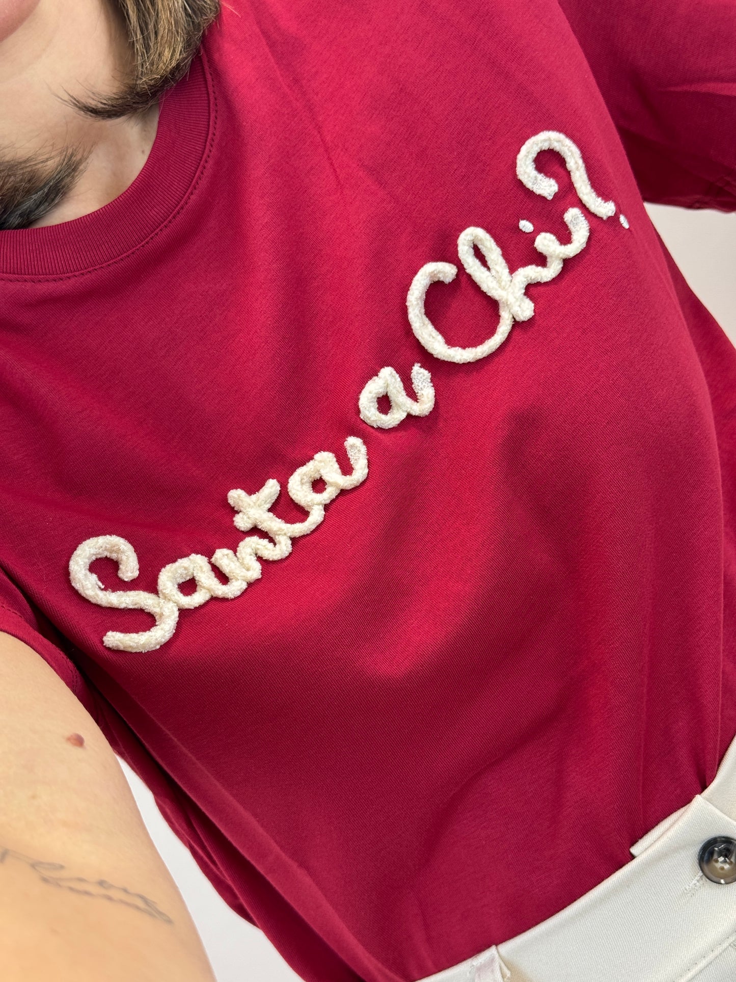 T-shirt lumina “santa a chi”