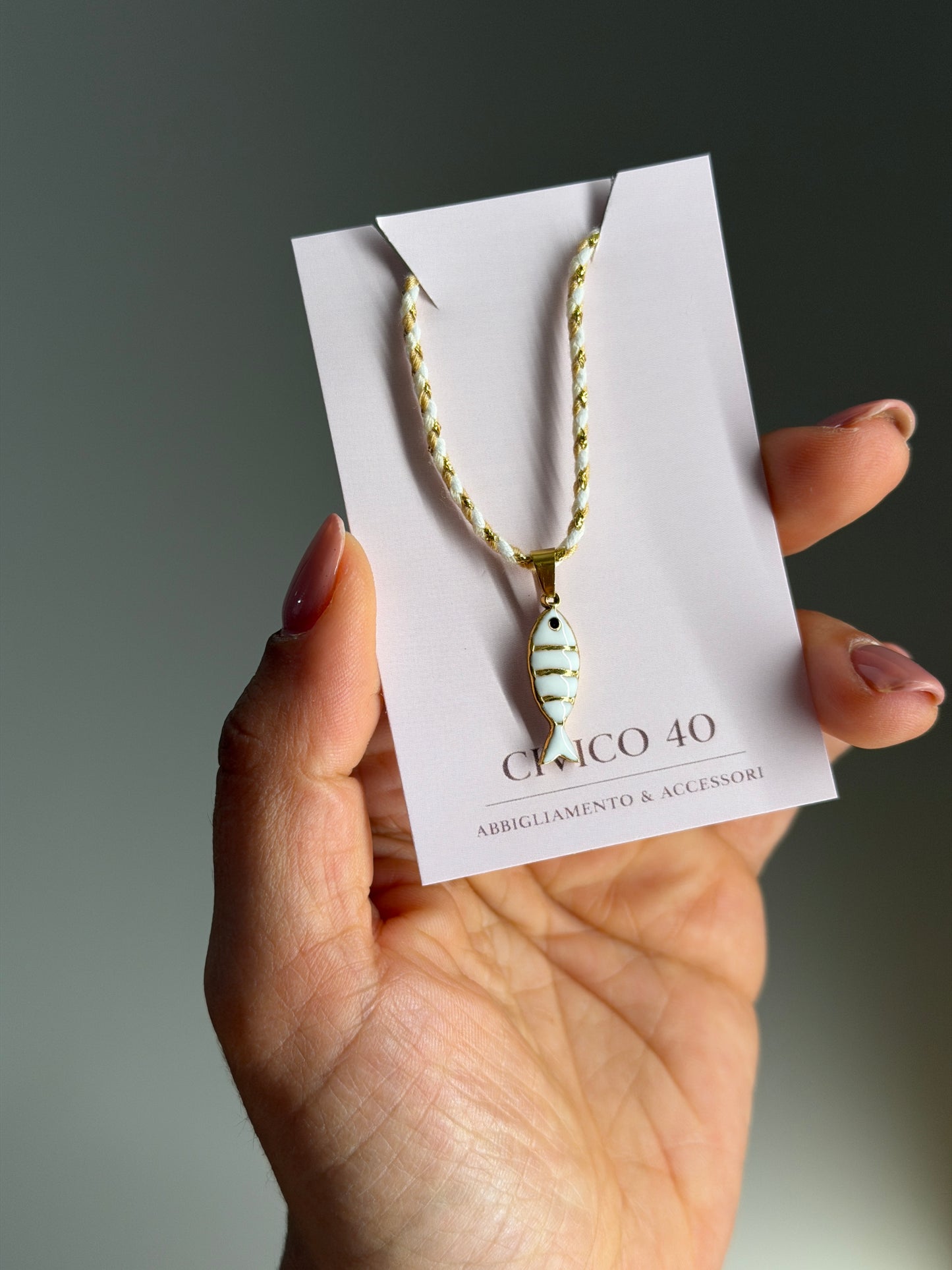 Collana sardina bianca