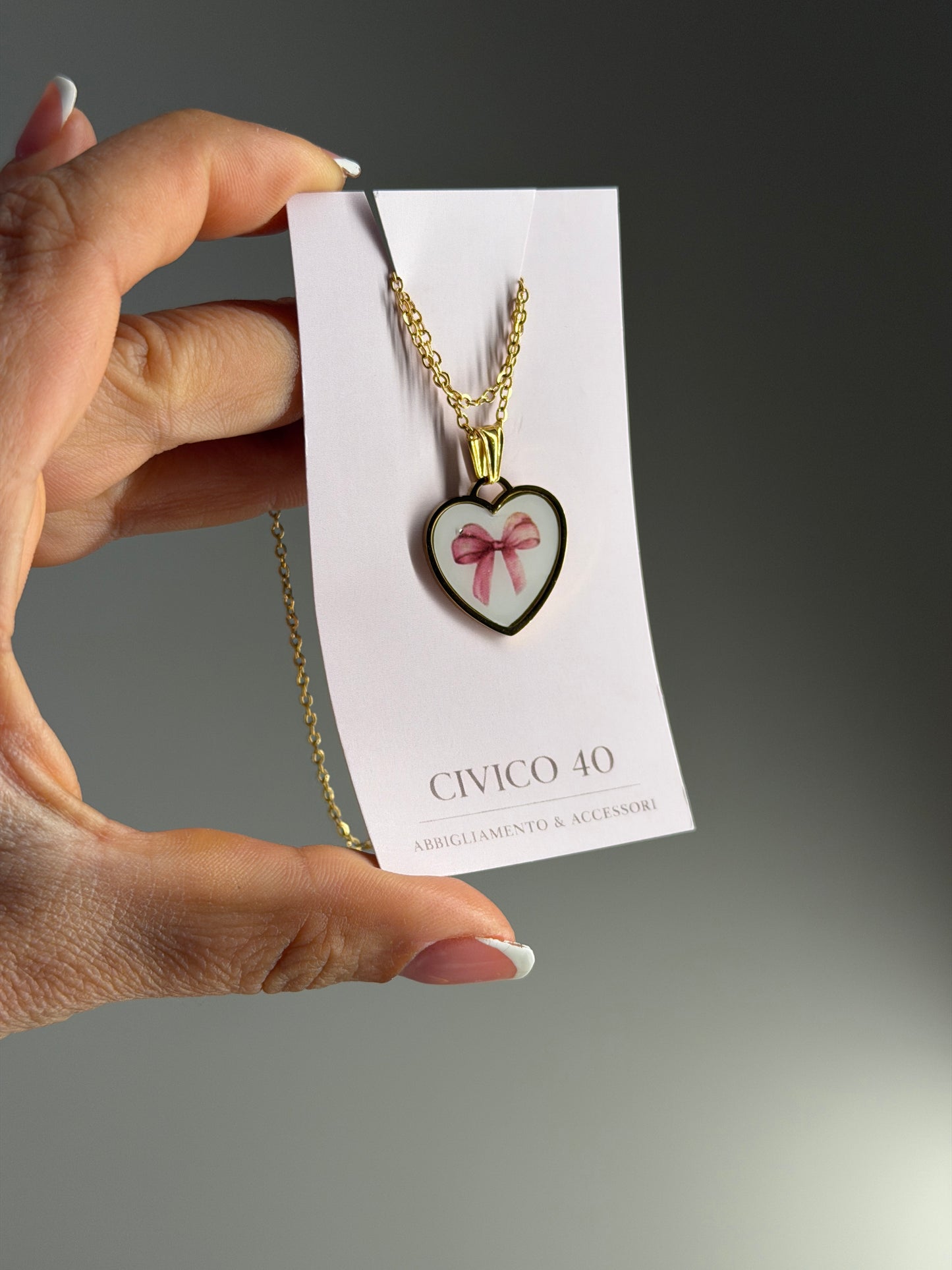 Collana fiocchetto rosa