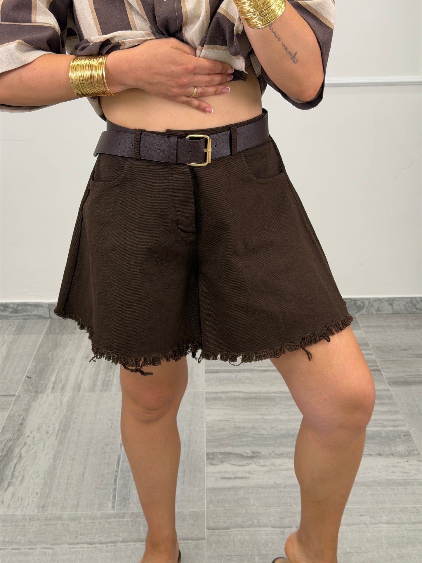 Short Lucilla